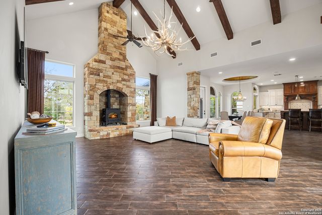 114 Hunters View, Boerne, TX 78006