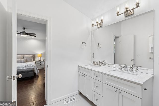 4091 Peachtree Dunwoody Road NE, Atlanta, GA 30342