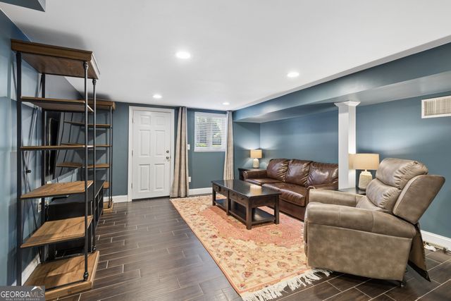 4091 Peachtree Dunwoody Road NE, Atlanta, GA 30342