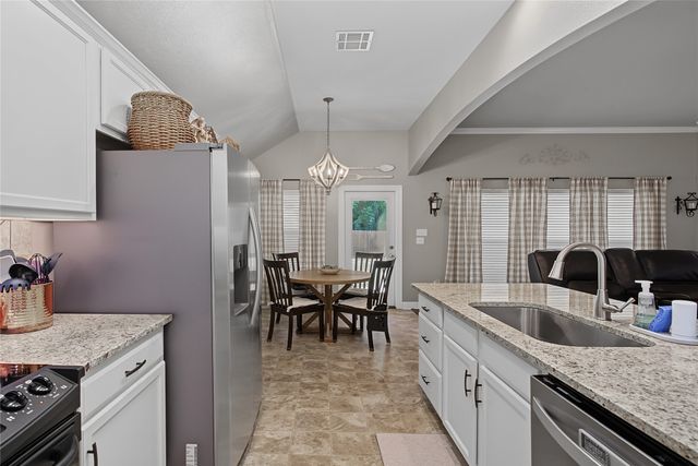 611 Whitefield, Bossier City, LA 71112