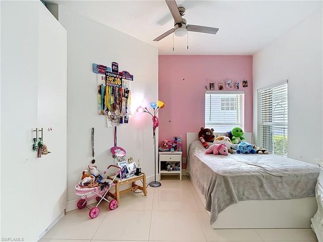 10735 San Tropez CIR, Estero, FL 33928