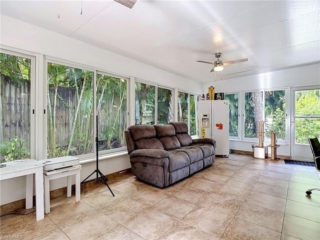 10735 San Tropez CIR, Estero, FL 33928