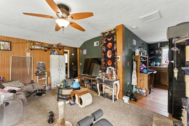 502 W State Street, Hastings, MI 49058