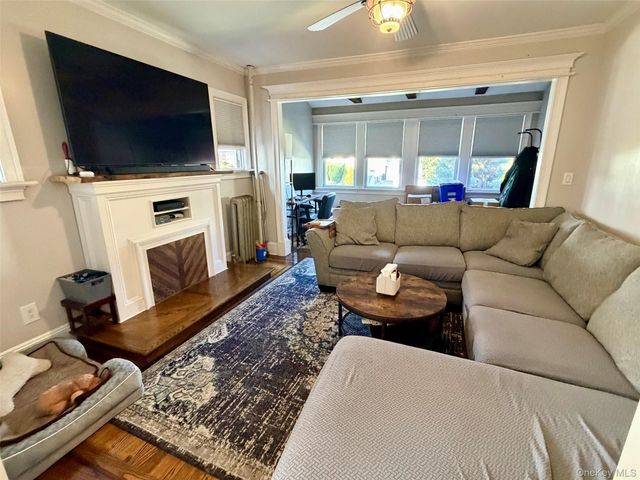 130 Lyon Place 1, Lynbrook, NY 11563
