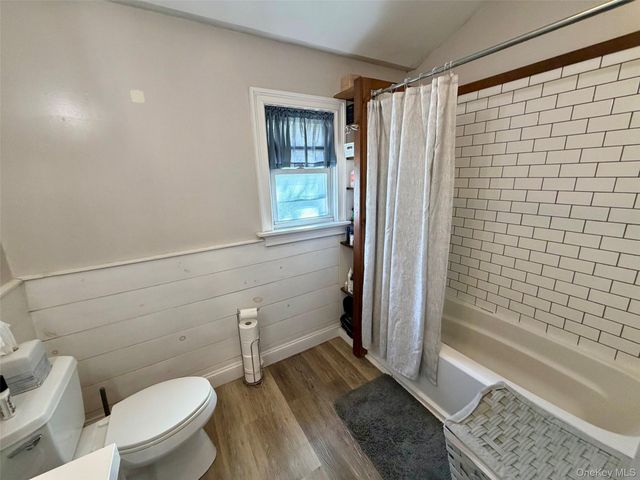 130 Lyon Place 1, Lynbrook, NY 11563