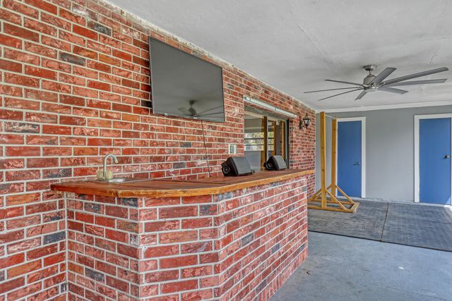 11920 41st Court N, Loxahatchee, FL 33411