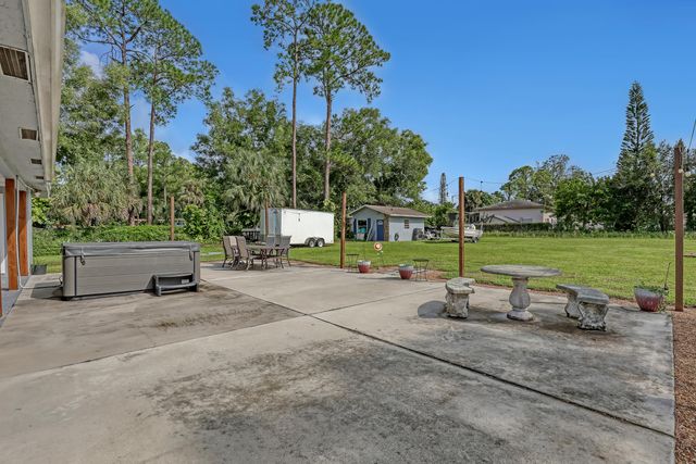 11920 41st Court N, Loxahatchee, FL 33411
