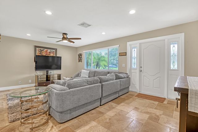 11920 41st Court N, Loxahatchee, FL 33411