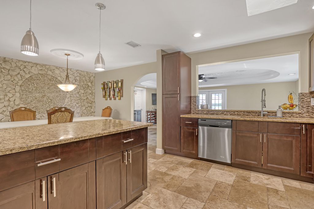 11920 41st Court N, Loxahatchee, FL 33411