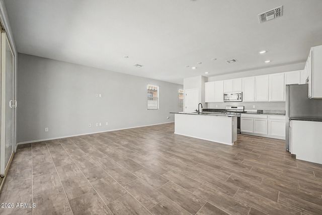 4422 N 198TH Drive, Litchfield Park, AZ 85340
