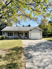 441 Morgan Court, Lagrange, OH 44050