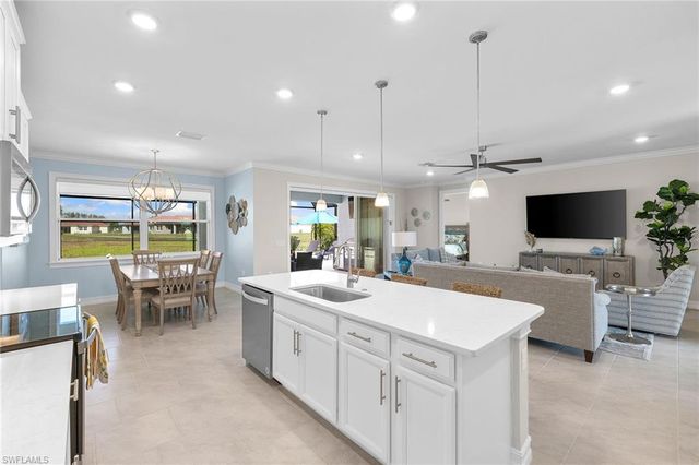 18713 Lake Hammock DR, Naples, FL 34114