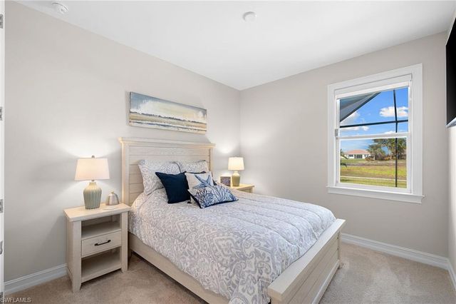 18713 Lake Hammock DR, Naples, FL 34114