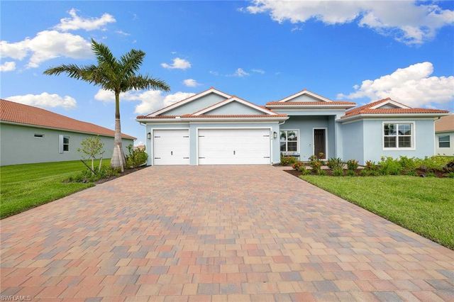 18713 Lake Hammock DR, Naples, FL 34114