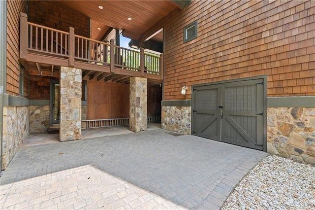 4290 Bobbins Way, Cumming, GA 30041