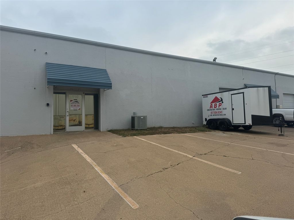 10701 Tube Drive 110, Fort Worth, TX 76053