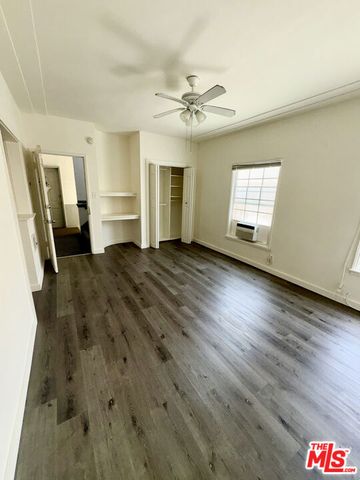 639 S Cochran Avenue 109, Los Angeles, CA 90036