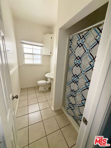 639 S Cochran Avenue 109, Los Angeles, CA 90036