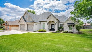 6409 Circo Drive, Granbury, TX 76049