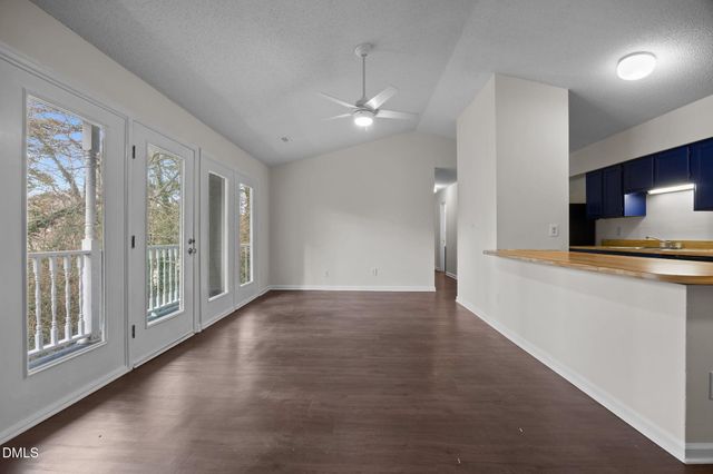 1321-302 Park Glen Drive Building 8j, Raleigh, NC 27610