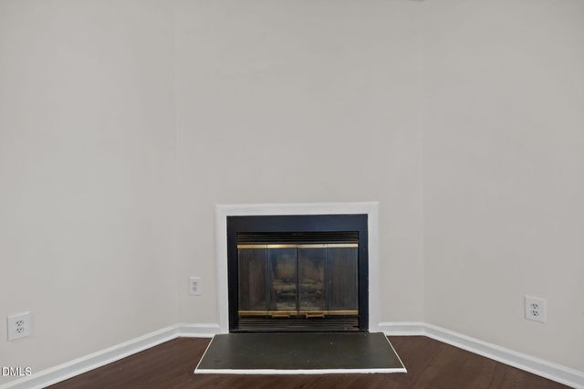 1321-302 Park Glen Drive Building 8j, Raleigh, NC 27610