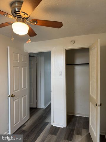 927 GRANT RD, Folcroft, PA 19032