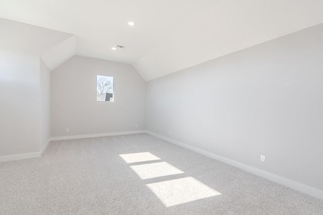 5 Edgewood Circle, Montgomery, TX 77356