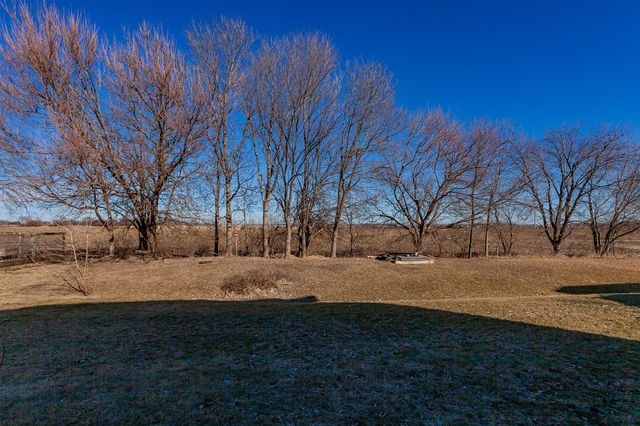 2723 Laurel Street, Ames, IA 50010