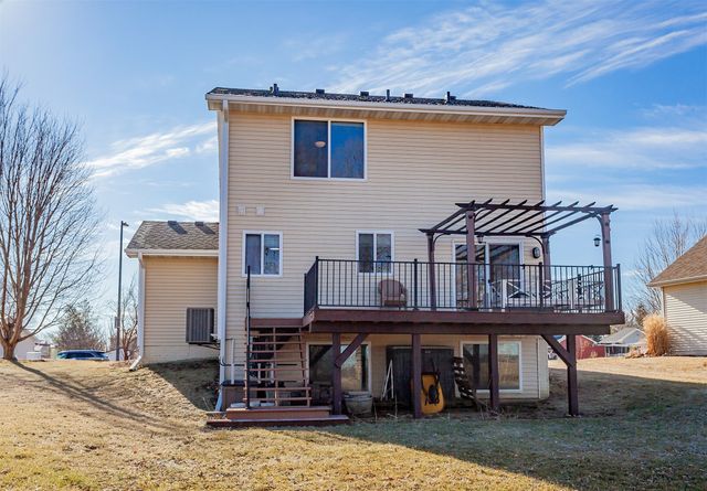 2723 Laurel Street, Ames, IA 50010