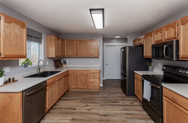 2723 Laurel Street, Ames, IA 50010