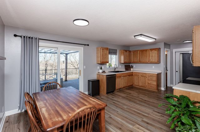 2723 Laurel Street, Ames, IA 50010