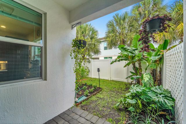1821 Sandpiper Pointe Place 1821, Deerfield Beach, FL 33442