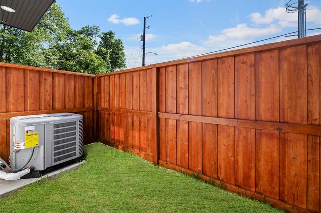 8421 Venus Street A B, Houston, TX 77088