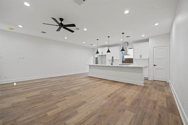 8421 Venus Street A B, Houston, TX 77088