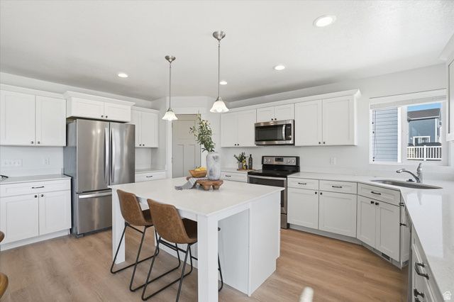 1318 W WASATCH DR, Saratoga Springs, UT 84045