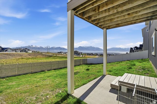 1318 W WASATCH DR, Saratoga Springs, UT 84045