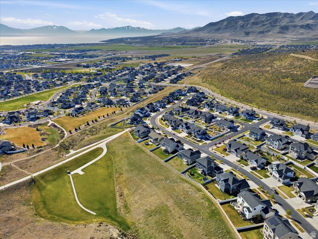 1318 W WASATCH DR, Saratoga Springs, UT 84045