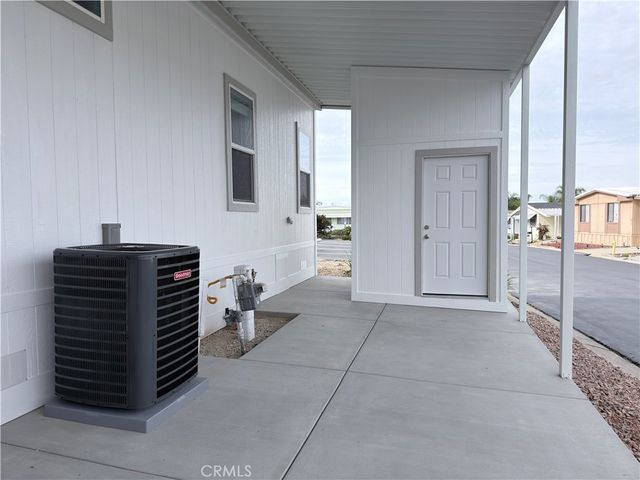 2130 Sunset Drive 69, Vista, CA 92084