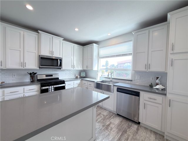 2130 Sunset Drive 69, Vista, CA 92084