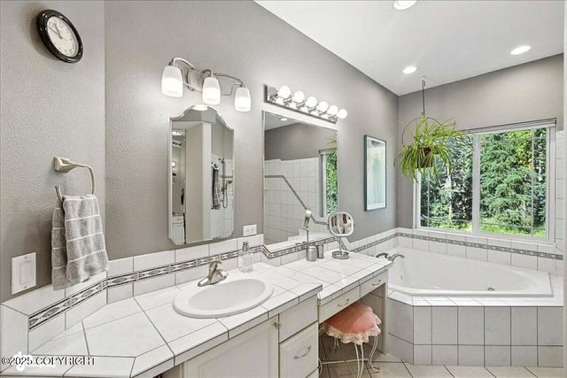 44565 Tower Hills Street, Kenai, AK 99611