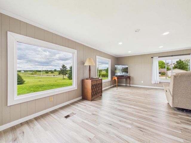 2569 Loudon Street, Granville, OH 43023