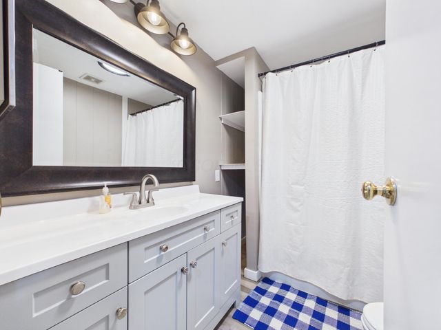 2569 Loudon Street, Granville, OH 43023