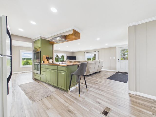 2569 Loudon Street, Granville, OH 43023