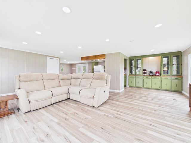 2569 Loudon Street, Granville, OH 43023