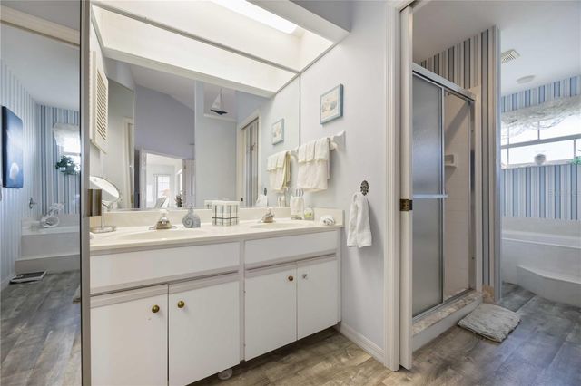 805 HARRINGTON LAKE DRIVE N 76, Venice, FL 34293