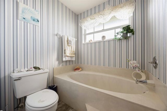 805 HARRINGTON LAKE DRIVE N 76, Venice, FL 34293