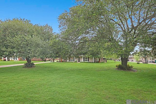 7775 Kripple K Rd, Denham Springs, LA 70706