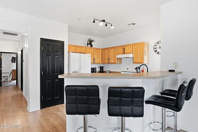 525 N MILLER Road 216, Scottsdale, AZ 85257