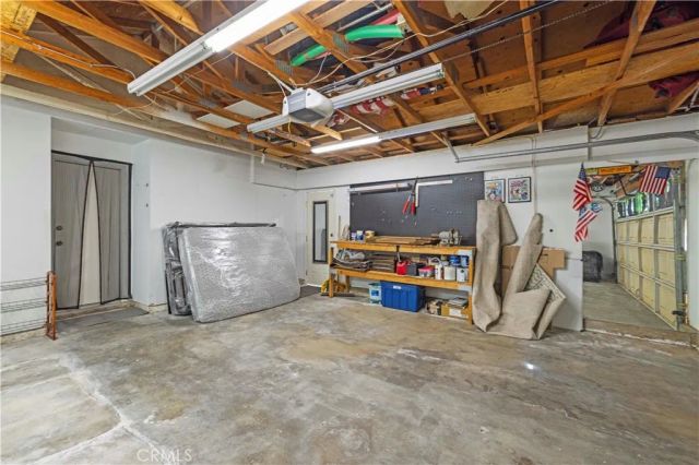 28245 Stonington, Saugus, CA 91350