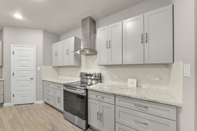 10242 Bridgeland Lane, Houston, TX 77041